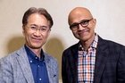 Глава Sony Кадзуо Хираи и исполнительный директор Microsoft Сатья Наделла