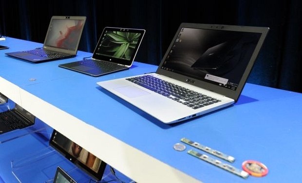 Ноутбуки с камерой Intel RealSense 3D