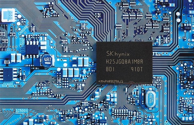 Микросхема памяти от SK Hynix