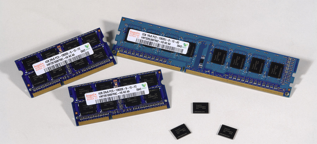 Модуль памяти hynix. Оперативная память Hynix ddr3. Gigabyte ddr3 SODIMM. Ddr3 16 чипов. DDR 5 8g/4800 Hynix SODIMM.
