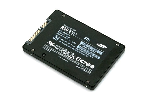 SSD Samsung 850EVO 4 ТБ